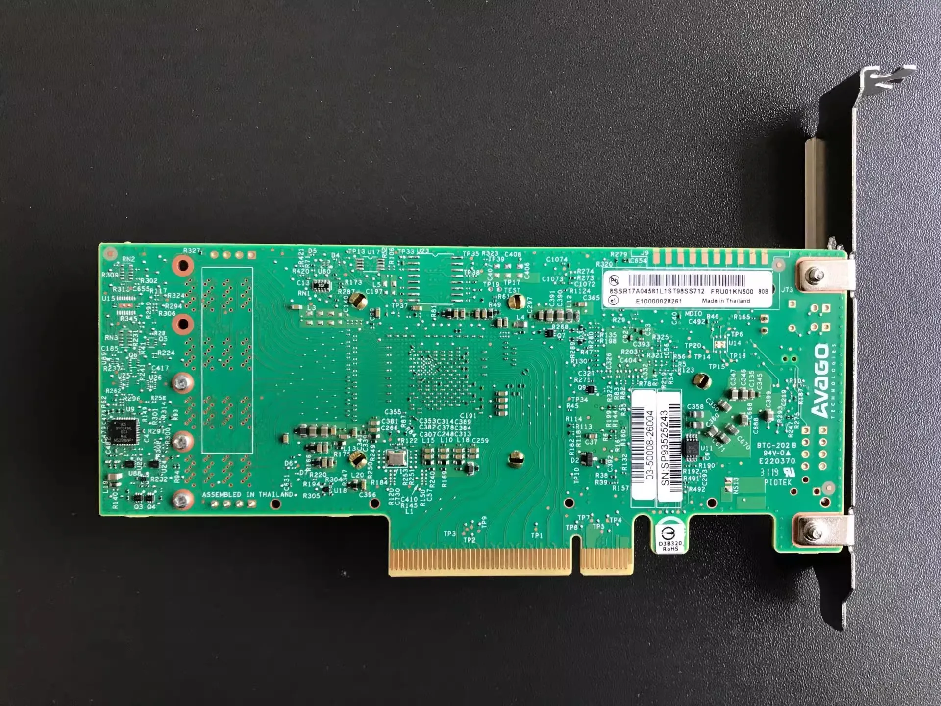 PCIe 3.1 x8 SAS/SATA/NVMe HBA LSI 9400-8i